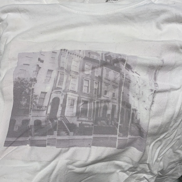 A&F cropped Graphic Tee - Picture 4 of 4